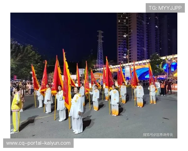 世界大学生运动会文化交流夜 各国传统服饰巡游